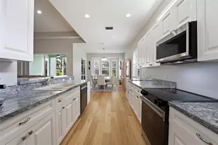 132 Tall Trees Ct, Sarasota, FL 34232 - Photo 15