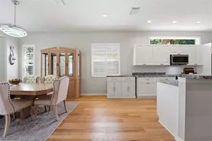 132 Tall Trees Ct, Sarasota, FL 34232 - Photo 9