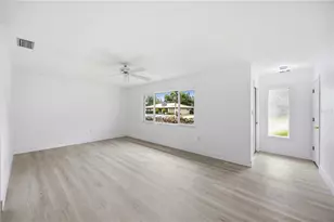 2501 Cass St, Sarasota, FL 34231 - Photo 7