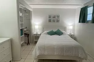 828 S Tuttle Ave, Sarasota, FL 34237 - Photo 9