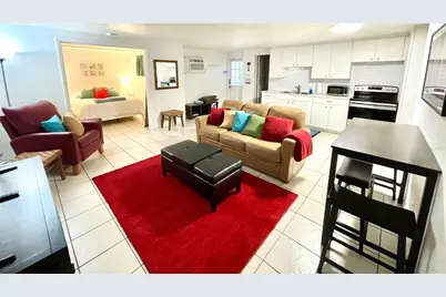 828 S Tuttle Avenue #B, Sarasota, FL 34237 - Photo 3