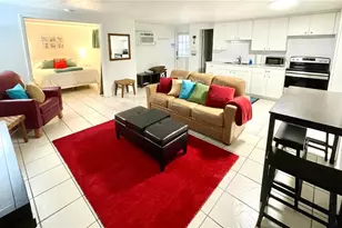 828 S Tuttle Ave, Sarasota, FL 34237 - Photo 3