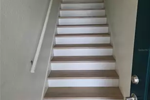 8905 Manor Loop, Lakewood Ranch, FL 34202 - Photo 5