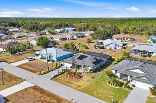 27052 Tierra Del Fuego Cir, Punta Gorda, FL 33983 - Photo 5