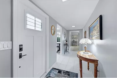 1333 Glen Oaks Drive E #135, Sarasota, FL 34232 - Photo 7