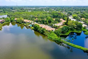 5369 Lake Arrowhead Trail, Sarasota, FL 34231 - Photo 3