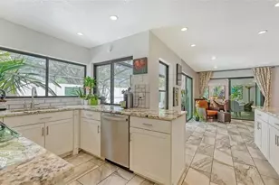 3842 Glen Oaks Manor Dr, Sarasota, FL 34232 - Photo 21