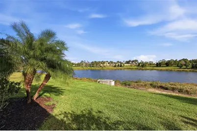 11929 Tapestry Ln, Venice, FL 34293 - Photo 7