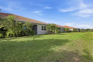 11929 Tapestry Ln, Venice, FL 34293 - Photo 29