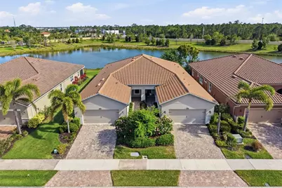11929 Tapestry Ln, Venice, FL 34293 - Photo 1