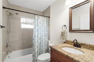 947 Seneca Rd, Venice, FL 34293 - Photo 15