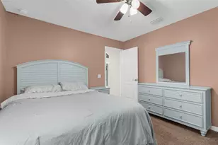 947 Seneca Rd, Venice, FL 34293 - Photo 17