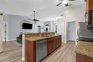 947 Seneca Rd, Venice, FL 34293 - Photo 9