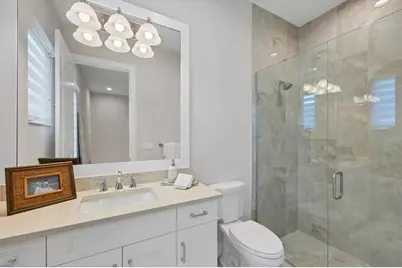 16925 Clearlake Avenue, Lakewood Ranch, FL 34202 - Photo 39