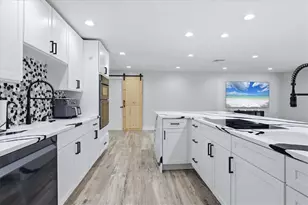 5361 Myakka Valley Trail, Sarasota, FL 34241 - Photo 11