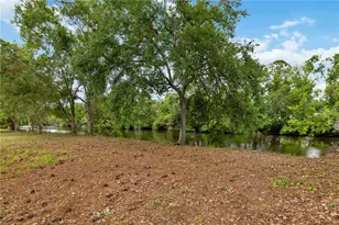 7535 Castle Dr, Sarasota, FL 34240 - Photo 11