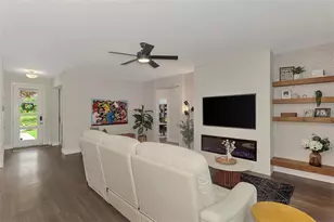 8472 Red Coach Ave, North Port, FL 34291 - Photo 17