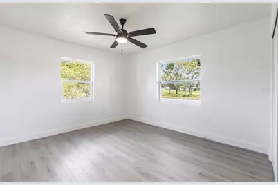 6119 19th Avenue N, Saint Petersburg, FL 33710 - Photo 19