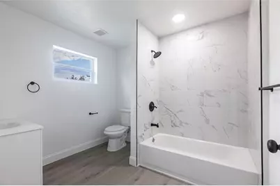 6119 19th Avenue N, Saint Petersburg, FL 33710 - Photo 17