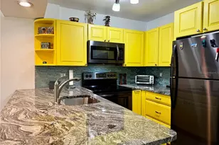 3031 Quail Hollow, Sarasota, FL 34235 - Photo 9