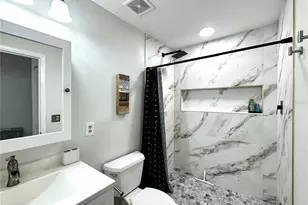 3031 Quail Hollow, Sarasota, FL 34235 - Photo 17