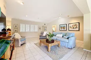581 Yardarm Ln, Longboat Key, FL 34228 - Photo 5