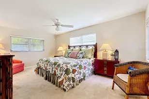 581 Yardarm Ln, Longboat Key, FL 34228 - Photo 11