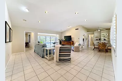 581 Yardarm Lane, Longboat Key, FL 34228 - Photo 3