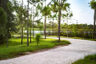 12393 Falling Leaf Pl, Venice, FL 34293 - Photo 21