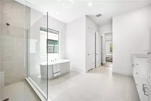 12393 Falling Leaf Pl, Venice, FL 34293 - Photo 19