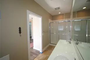 1649 Napoli Dr W, Sarasota, FL 34232 - Photo 15