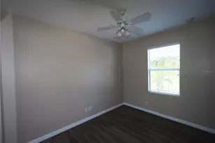 1649 Napoli Dr W, Sarasota, FL 34232 - Photo 25