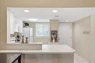 12538 SW Kingsway Cir, Lake Suzy, FL 34269 - Photo 15