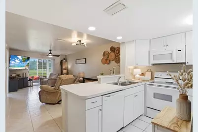 12538 SW Kingsway Circle #1503, Lake Suzy, FL 34269 - Photo 9