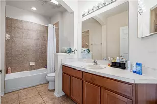 5531 Napa Dr, Sarasota, FL 34243 - Photo 25