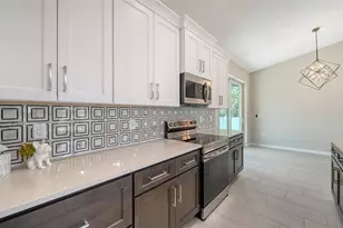 6227 Tropicaire Blvd, North Port, FL 34291 - Photo 11