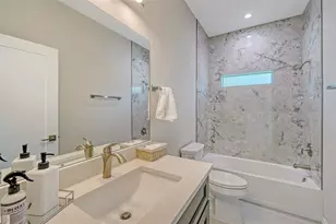 6227 Tropicaire Blvd, North Port, FL 34291 - Photo 27