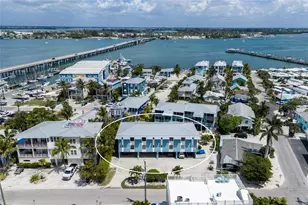 205 Highland Ave, Bradenton Beach, FL 34217 - Photo 1