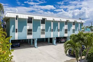 205 Highland Ave, Bradenton Beach, FL 34217 - Photo 5