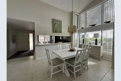 4562 Kingsmere #41, Sarasota, FL 34235 - Photo 3