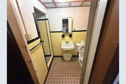 705 33rd Street Court W #A, Bradenton, FL 34205 - Photo 17