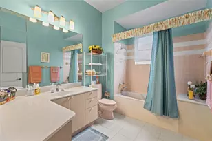 832 Carnoustie Dr, Venice, FL 34293 - Photo 19