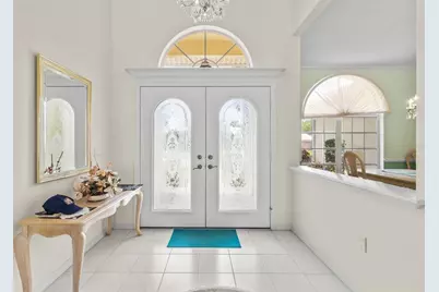 832 Carnoustie Drive, Venice, FL 34293 - Photo 3