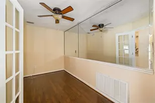 4158 Prudence Dr, Sarasota, FL 34235 - Photo 37