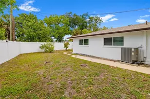 4158 Prudence Dr, Sarasota, FL 34235 - Photo 53