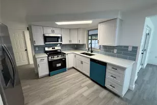 7311 San Moritz Dr, Port Richey, FL 34668 - Photo 3