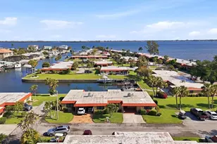9528 Antiqua Cove, Bradenton, FL 34210 - Photo 9