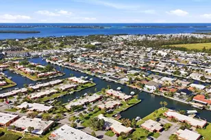 9528 Antiqua Cove, Bradenton, FL 34210 - Photo 41
