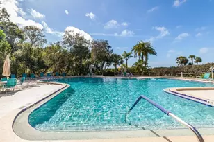 1647 Brookhouse Ct, Sarasota, FL 34231 - Photo 23