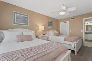 1332 Siesta Bayside Dr, Sarasota, FL 34242 - Photo 35